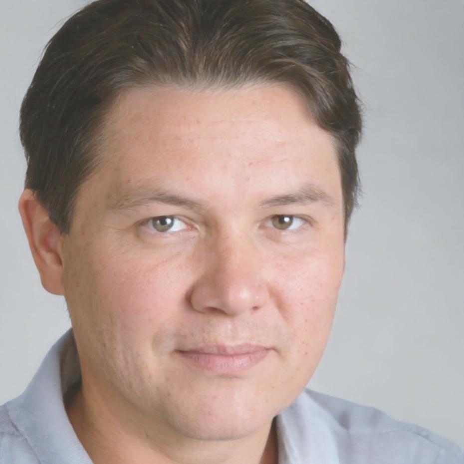 Miguel Rodríguez, graduado de programa Nexelis